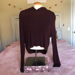 Dark maroon cropped knit hoodie w/ fringe